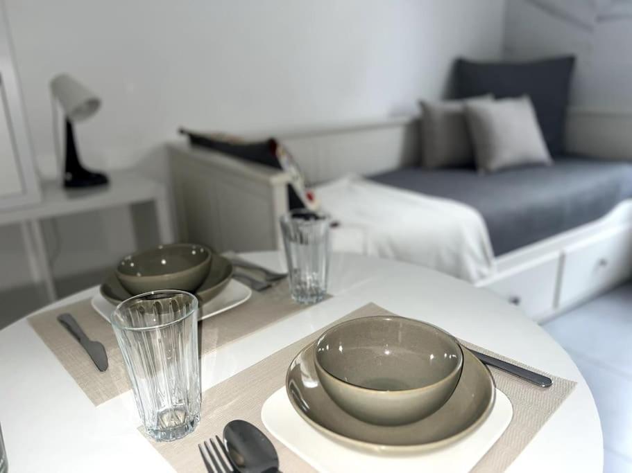 Charmant Studio Parisien Au Coeur Du 15E Arrondissement Buitenkant foto